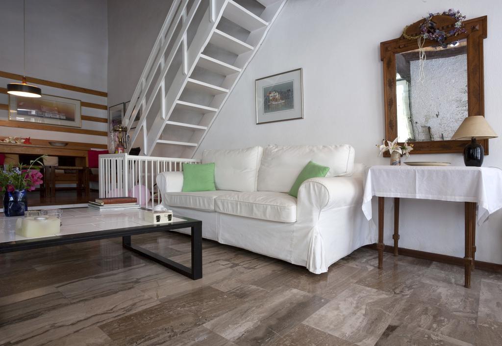 To Spitaki Apartments Galaxídhion Pokoj fotografie